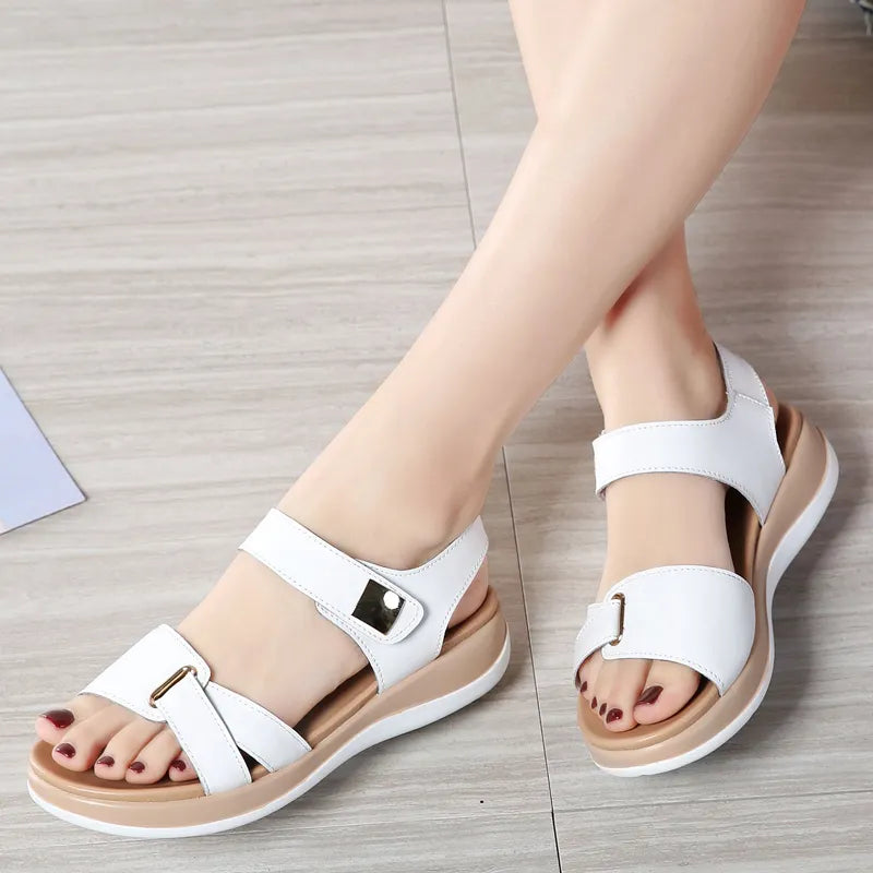 2022 New Women Sandals Platform leather Ladies Sandals Comfortable Flat Sandals Open Toe Beach Shoes Woman Footwear